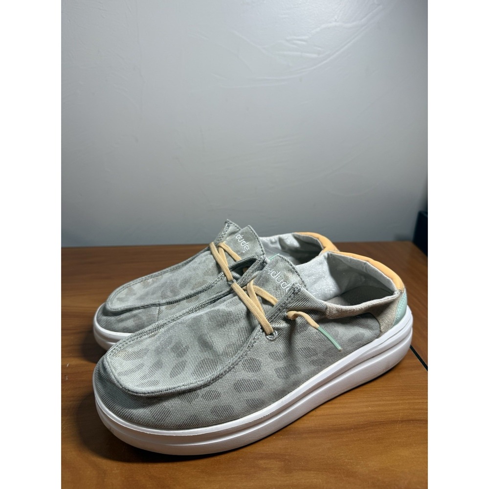 Hey Dude Wendy Rise Leopard Print  Gray Tan Womens Slip On Sz 9 Shoe